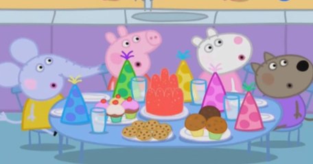 Свинка Пеппа Peppa Pig Золотая пластмасса