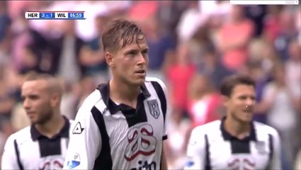 Paul Gladon Manages To Miss Two Penalties In One Minutes vs Williem II