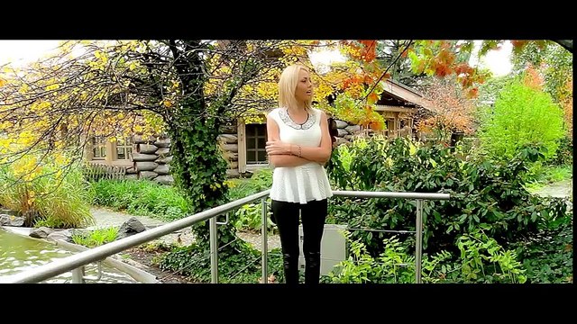 DENISA - Doamne grea-i strainatatea(oficial video) mare HIT manele noi octombrie 2012