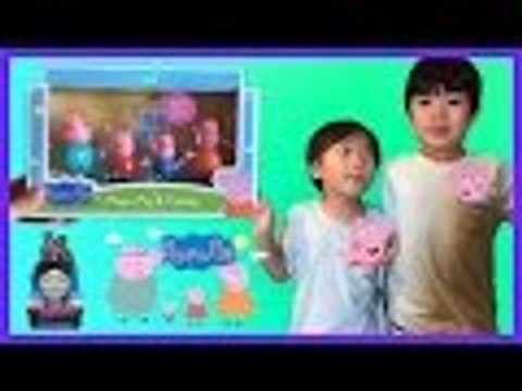 PEPPA PIG and Family Toy Unboxing and Review - Fun at Great Wolf | Liam and Taylor's Corner