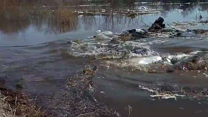 Amazing monstrous whirlpool   Чудовищный водоворот   Dvietes atvars   Torbellino   Tourbillon