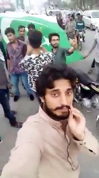 Celebrating Jashn e Azadi in Gujranwala With Hashaam Rajpoot