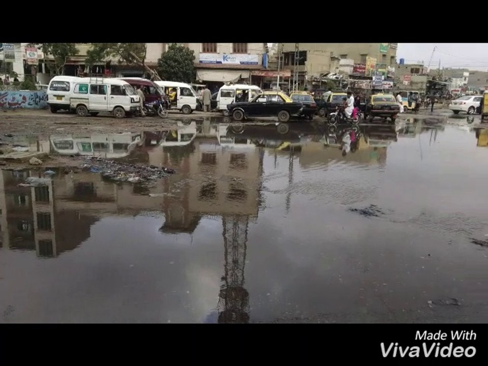 کراچی: کچرا کنڈیوں اور کھلے ہوئے گٹروں کا شہر؟؟