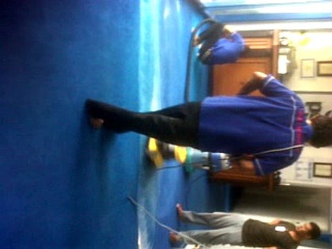 Jasa cuci karpet kantor