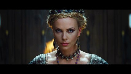 Blanche neige et le chasseur  VOST 2