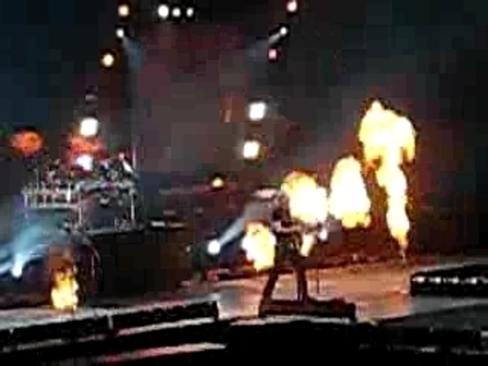 Nickelback Concert Ending
