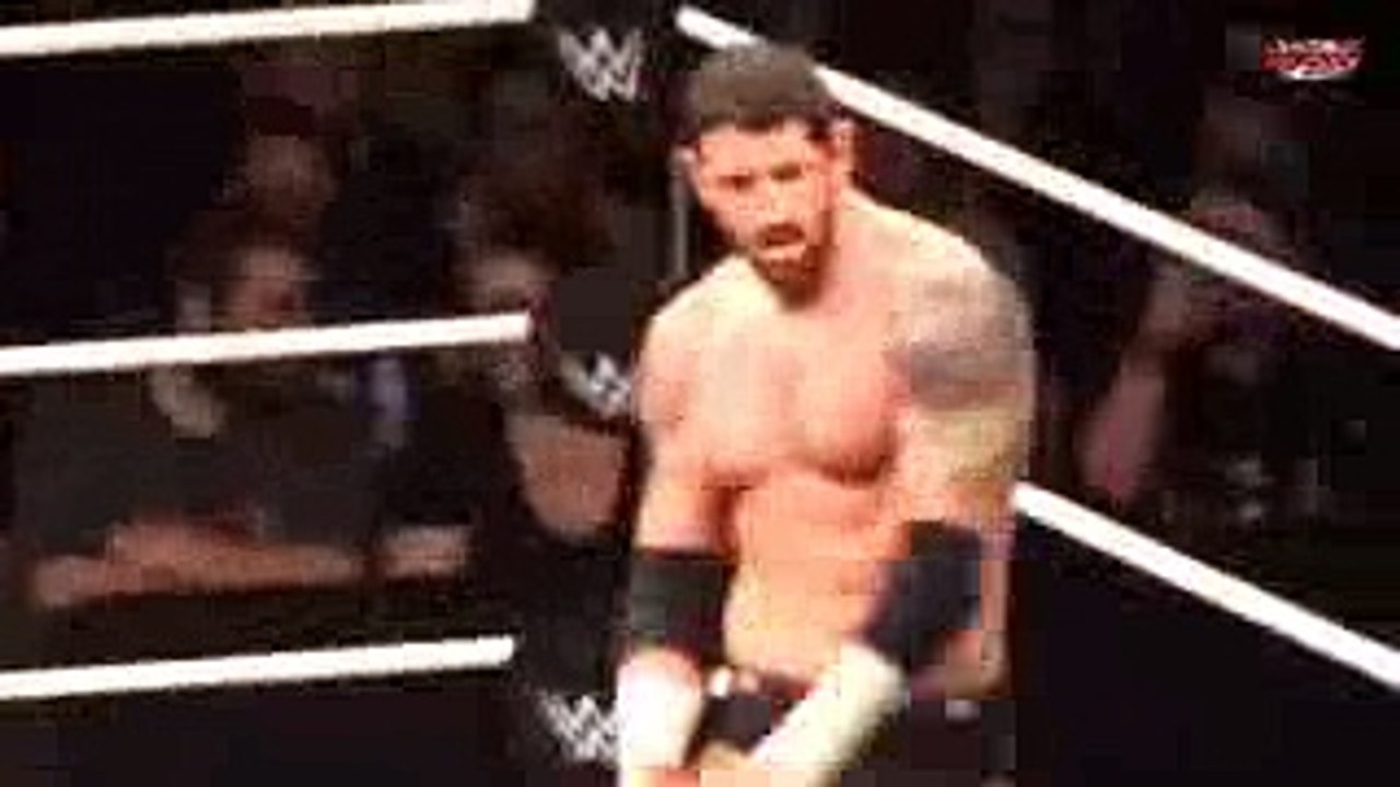 Randy Orton vs Wade Barrett WWE Live Melbourne, Australia