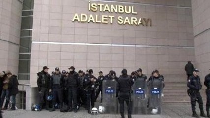 İstanbul Adalet Sarayı'nda FETÖ Operasyonu!