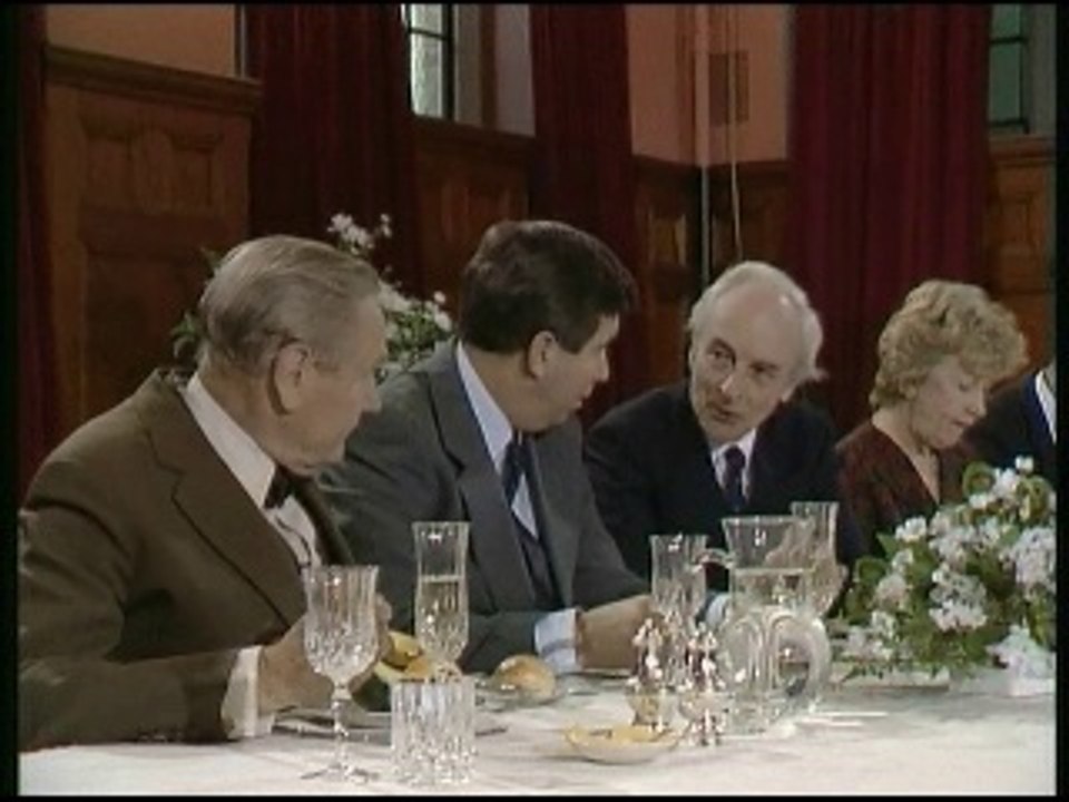 The Bill - Beggars and Choosers [S06E026]