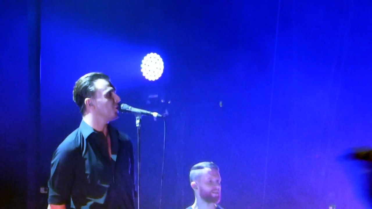 HURTS – Wonderful Life (Tempodrom Berlin – 15.03.2016)