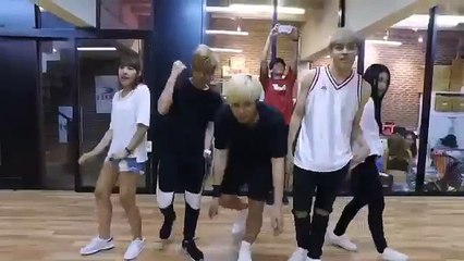 BLACK PINK - BOOMBAYAH DANCE COVER