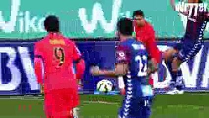Cristiano Ronaldo Vs Lionel Messi- Outstanding Panna