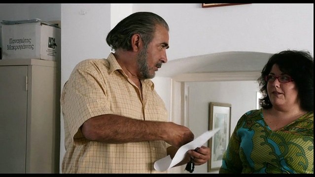 Tu honoreras ta mère et ta mère - Extrait (1) VF