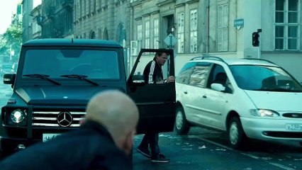 Die Hard : Belle journée pour mourir - Extrait (3) VF