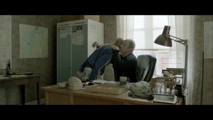 Granny&#039;s Dancing on the Table - VO