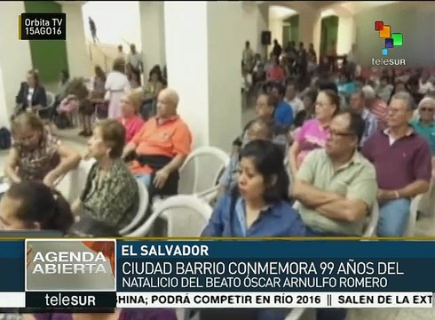 Celebran salvadoreños 99 años del natalicio del beato Óscar Romero