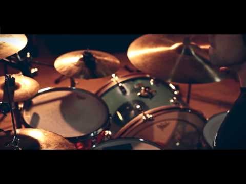 MACKLEMORE & RYAN LEWIS - CAN'T HOLD US FEAT. RAY DALTON (DRUMREMIX)