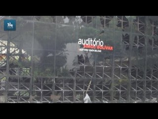 Incêndio destrói 90% de auditório no Memorial