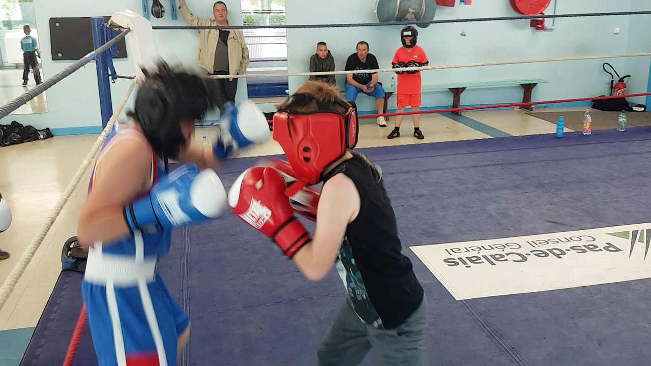 Dayvi leblanc 11 ans boxe educative a  calais