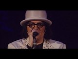 Renato Zero - Potrebbe Essere Dio - Zeronove tour 2009 (Live - Video ufficiale)