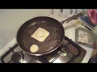 Casa Elio e le Storie Tese: Cesareo e le uova nel buco!