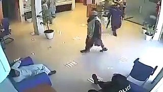 CCTV Footage of Standard Charterd Bank Robbery in Karachi