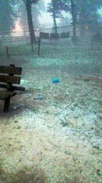 Orage de grêle spectaculaire à Aulus-les-Bains (09)
