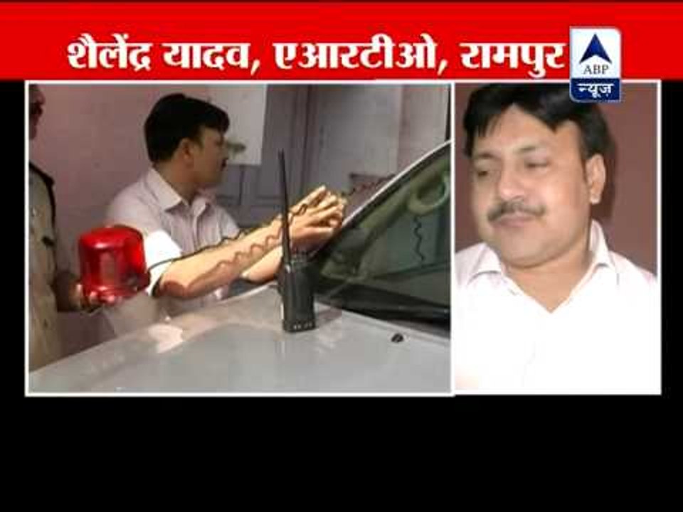 Official misbehaves with Jaya Prada?