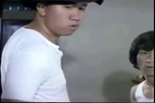 Bruce, King of Kung Fu (1980) - VHSRip - Rychlodabing (2.verze)