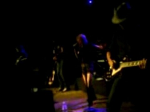 Najoua Belyzel - Je Ferme les Yeux Live Show Case 04/07/07