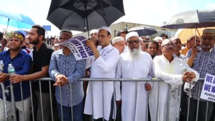 ABD'de Öldürülen İmam Maulama Akonjee ile Yanındaki Thara Uddin'için Cenaze Töreni Düzenlendi - New