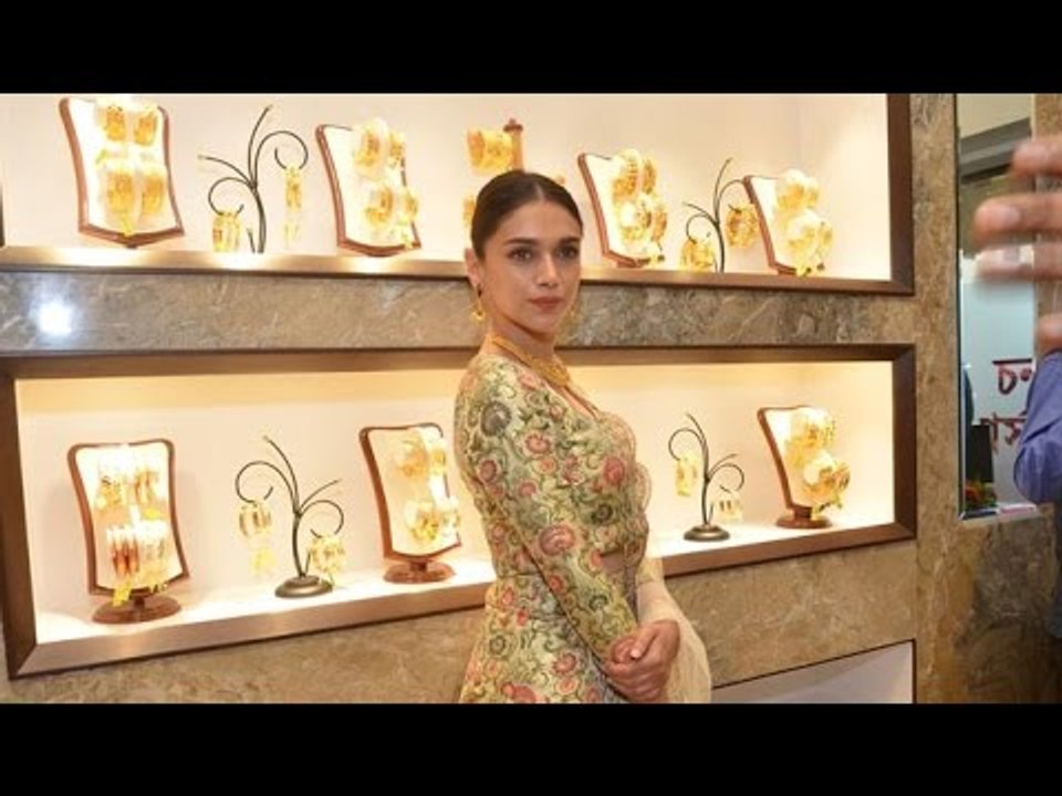Aditi Rao Hydari Launches PC Chandra Jewellers New Showroom