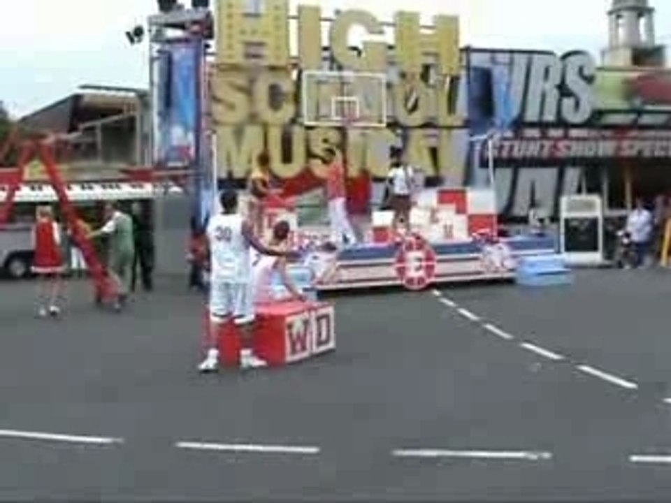 High school musical on tour