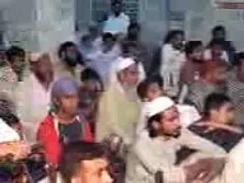 Molana qari binyameen abid topic pegham e muhammbat speech in 2016