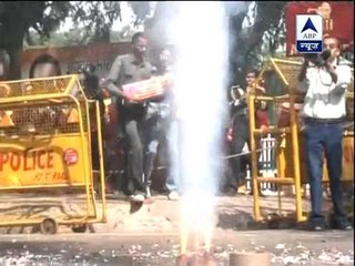 Karnataka poll results: Celebrations outside Congress office in Delhi
