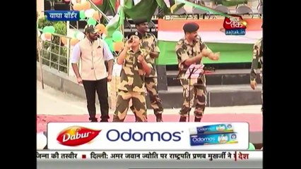 Indian Soldier Dances With Indian Actress On Independence Day