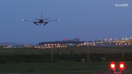 Скачать видео: These Airlines Are the Most Generous When it Comes To Flight Delays