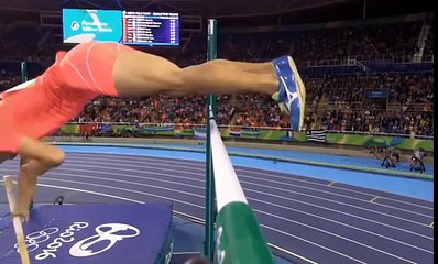 Athlete Suffers Unfortunate Dick Accident During Olympic Pole Vault At Rio 2016