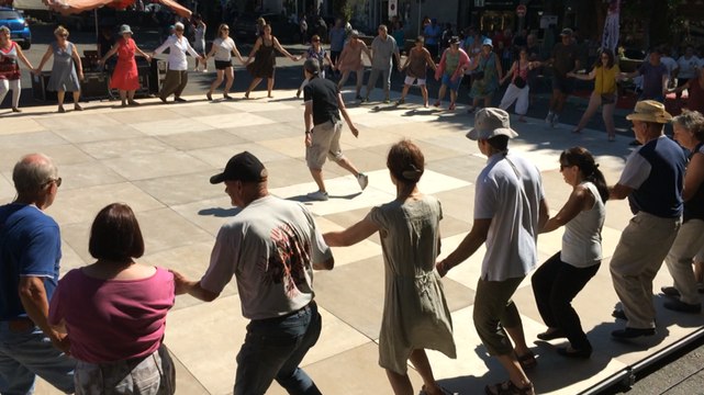 Saint-Loup : initiation à la danse bretonne