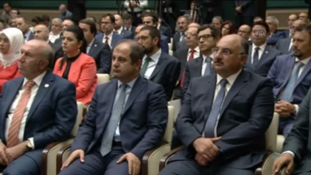 Feyzioğlu: Tüm Dünyaya, Türkiye'de Olanları En Önde Anlatmaya Talibiz