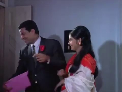 JHILMIL SITARON KA ANGHAN HOGA / LATA MANGESHKAR AND MOHAMMED RAFI