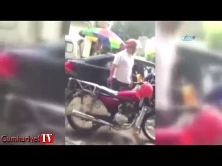 Çekiçle böyle dehşet saçtı