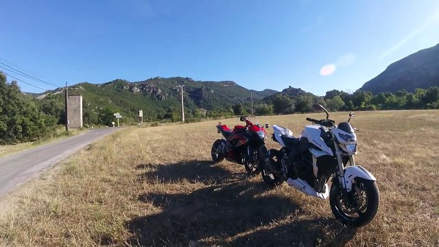 GSR 750 vs GSX-R 600 RUN Top speed