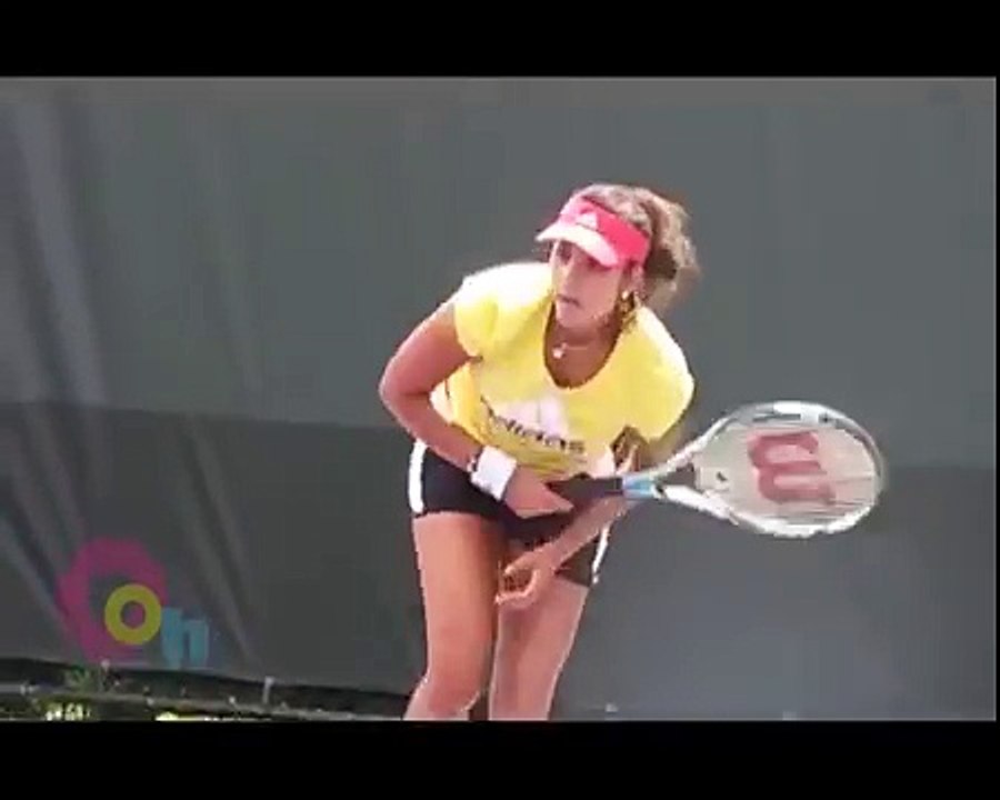 Sania Mirza Hot Video in Sports-Must Watch