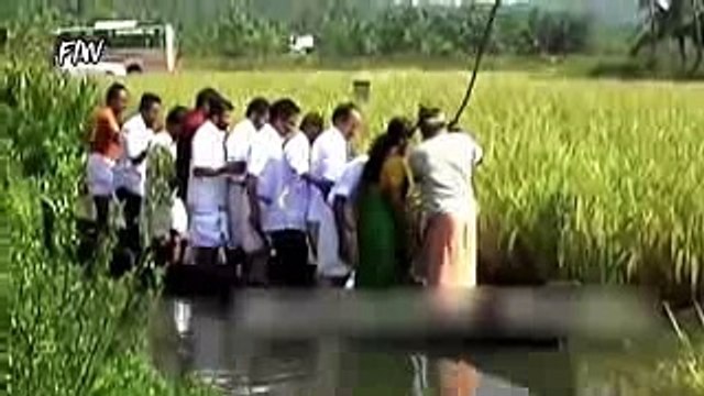 Watch whatsapp funny videos - Funny clips in Pakistan - Desi funny clips