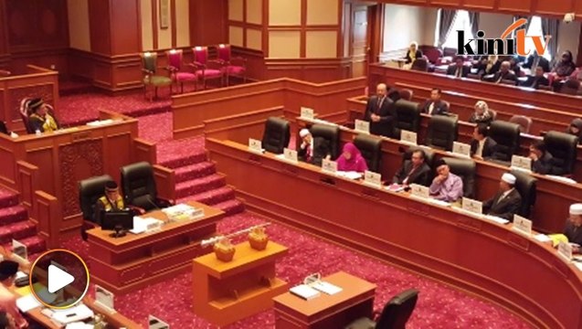 DUN Kedah kecoh Mukhriz mahu MP Langkawi mohon maaf tuduh MO1 adalah Agong