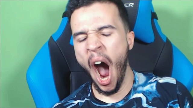 QUESTIONS CONNES - Would You Rather #7