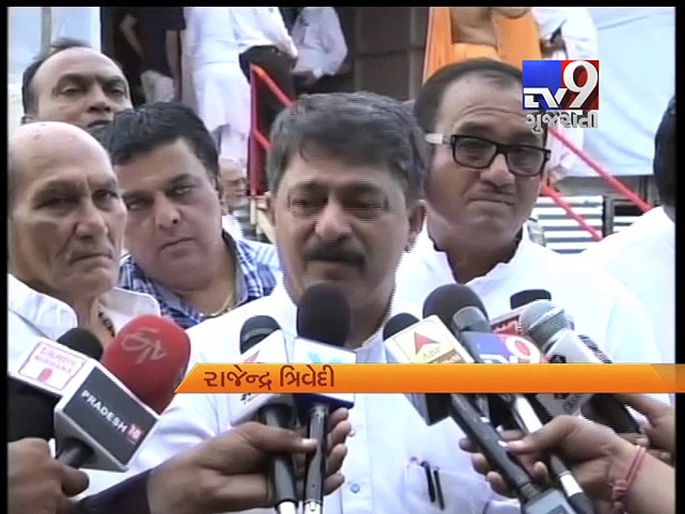 Gujarat BJP MLA Rajendra Trivedi pays tribute to Pramukh Swami Maharaj - Tv9 Gujarati