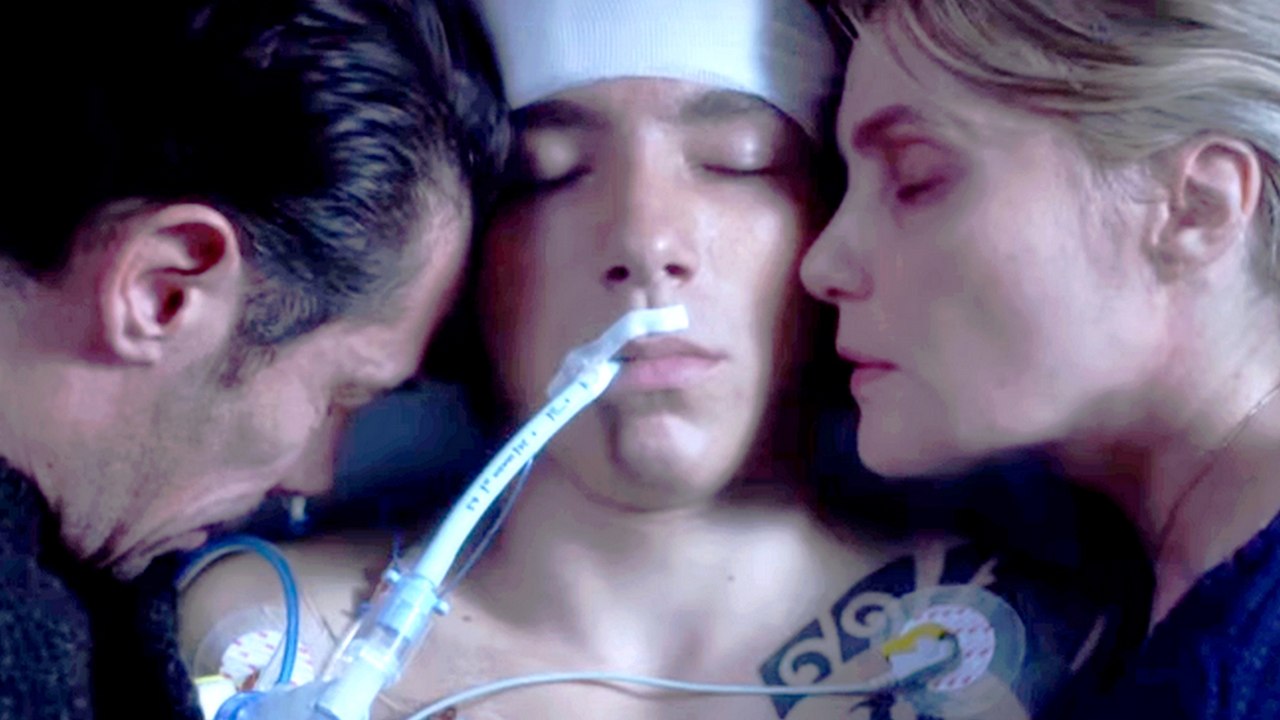 RÉPARER LES VIVANTS Bande Annonce (2016)