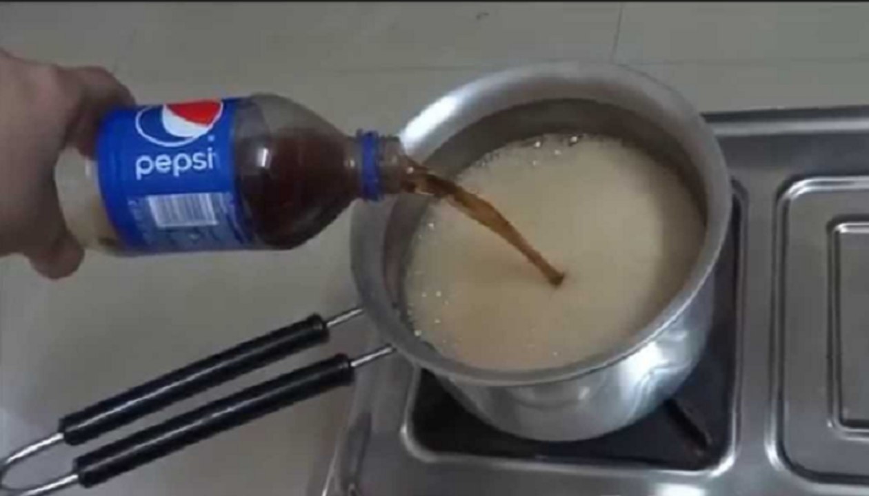 What happens when you boil Soft Drink? Shocking Experiment video